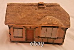Rare Britains 54mm paper mache farm building 44F Country Cottage