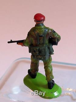 Rare Britains Super Deetail Paratroopers 1978 pose from Holy Grail Set 6314