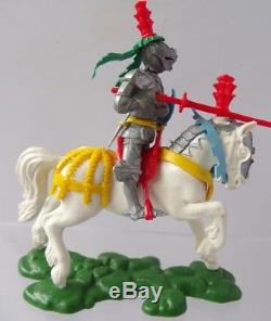 Rare Britains Swoppets Knights White Charging Trotting Horse Plastic1.32 Scale