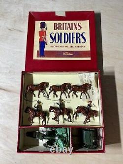 Rare Complete Box Of Britains Soldiers Figures Kings Troop R. H. A No. 2077