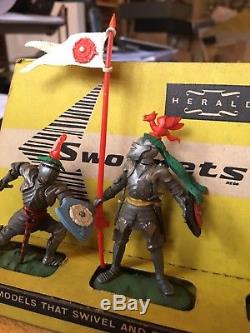 Rare Herald Britains Swoppets Early Knights Set 4470 In Very Good Condition