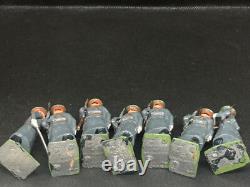 Red Army figures By Britains (yellow 153) set 2027, Russian Soldiers, 1 dam neck