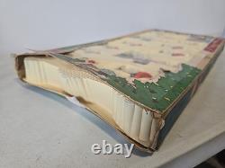 Scarce Vintage Britains Royal Canadian Mounted Police Deluxe Toy Soldier Set