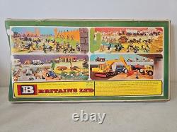 Scarce Vintage Britains Royal Canadian Mounted Police Deluxe Toy Soldier Set