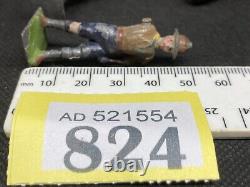 Scouts By Britains (Yellow 824) See Notes, 50mm Size. Some DEPOSE