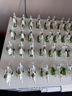 Set of 48 BRITAINS DEETAIL 1971 HORSE MOUNTED Guards / soldiers