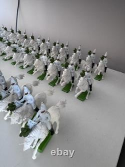 Set of 48 BRITAINS DEETAIL 1971 HORSE MOUNTED Guards / soldiers