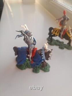 Swoppet Knights x 2 On Horses Complete Vintage Toy Soldiers 60s Britains UK Only