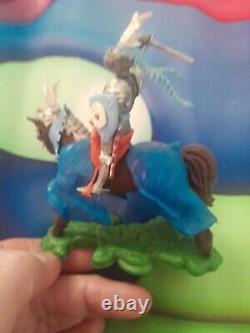 Swoppet Knights x 2 On Horses Complete Vintage Toy Soldiers 60s Britains UK Only