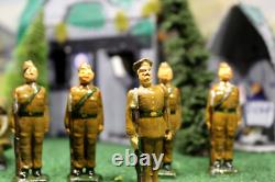 Tinplate Biplane Johlico Offficer and 4 soldiers. Britains cadet pilot. A gift