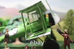Tinplate Biplane Johlico Offficer and 4 soldiers. Britains cadet pilot. A gift