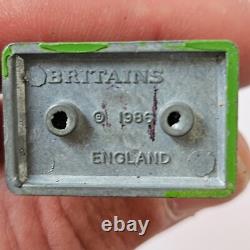 Toy soldiers Britain's 1986 English Policeman Bobby Metal Figure's 10 pieces