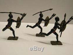 Vintage 7 Britains African Savage Zulu Warriors In Original Box 147 Lead Soldier