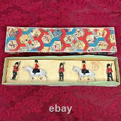 Vintage BRITAINS Lead Toy Soldiers 5 Piece Set with Original Box Made in England