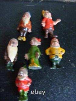 Vintage Britains 1938 Painted Lead Snow White & the 7 Dwarfs Figures