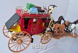 Vintage Britains 7615 Overland StageCoach Cowboys Stage Coach 1.32 Figures