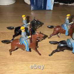 Vintage Britains Confederate Cavalry 1 Officer And 6 Riflemen