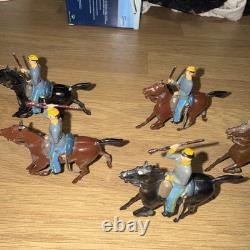 Vintage Britains Confederate Cavalry 1 Officer And 6 Riflemen