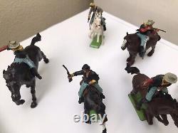 Vintage Britains Cowboys US Civil War Assorted Figures Great condition
