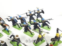 Vintage Britains Deetail Knights Saracens & Turks Toy Soldiers Lot + Mounted