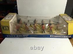 Vintage Britains Eyes Right 7244 Full Band Of The Scots Guards Soldiers Boxed
