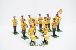 Vintage Britains Eyes Right Swoppets Plastic Yellow US Military Band