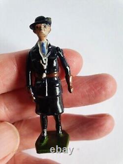 Vintage Britains Lead Girl Guide Mistress Correctly Stamped On Base Very Rare