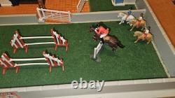 Vintage Britains Model Riding School 4713 Set Boxed Made in England