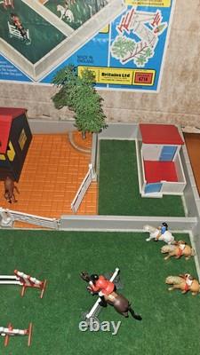 Vintage Britains Model Riding School 4713 Set Boxed Made in England
