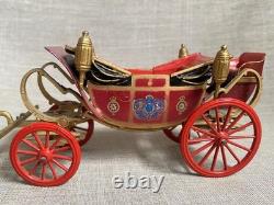 Vintage Britains Set 9402 Landau Coach With 6 x Grey Windsor Horse Team