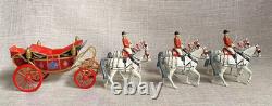 Vintage Britains Set 9402 Landau Coach With 6 x Grey Windsor Horse Team