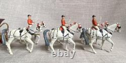 Vintage Britains Set 9402 Landau Coach With 6 x Grey Windsor Horse Team