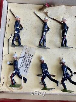 Vintage Britains Soldiers #1284 Royal Marines With Officers 16 Pcs Pre-owned