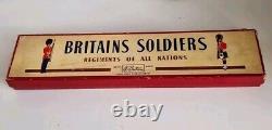 Vintage Britains Soldiers 1858 British Infantry In Full Battledress Set Of 8 Fig