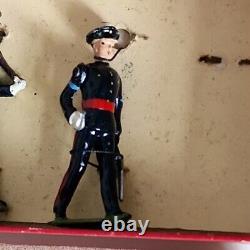 Vintage Britains Soldiers 2089 Gloucestershire Regiment 2 With Some Damage