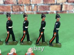 Vintage Britains Toy Soldiers Set # 137 Army Medical Service 1940-50s
