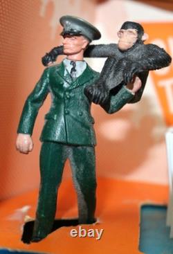 Vintage Britains Zoo Models 1/32 Scale #4375 Chimpanzee Chimps Tea Party Boxed