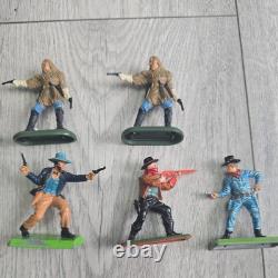 Vintage British Deetail Figures Bundle 1970s