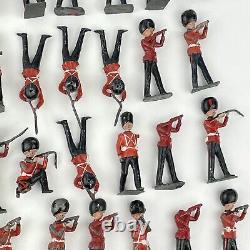 Vintage Large Job Lot Of Britains Grenadier Guards Lead Soldiers A/F