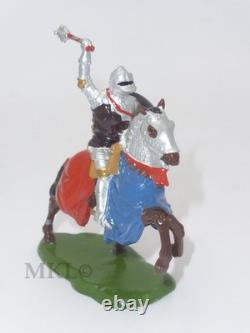 Vintage Lead Britains 9492 Knight with Mace Knights of Agincourt