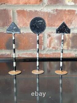 Vintage Lead Britains / Givjoy Motor Patrols and Road Signs Set