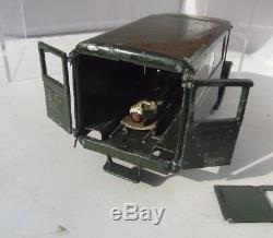 Vintage Rare Britains No. 1512 Army Ambulance Vehicle Soldiers Stretcher