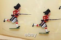 Vintage Set Britains The Seaforth Higlanders # 2062