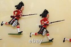 Vintage Set Britains The Seaforth Higlanders # 2062