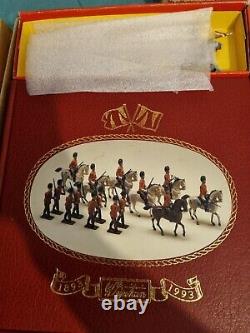 Vintage The Complete Book Of Britains LTD No 0421 by James Opie with soldiers