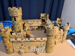Vintage timpo britains Medieval Castle 1/32 scale 70s