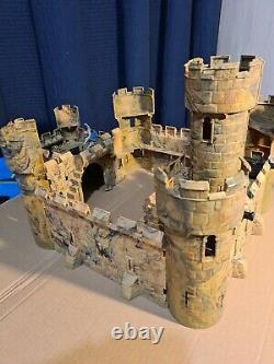 Vintage timpo britains Medieval Castle 1/32 scale 70s