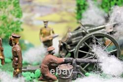 WW1 Britains and j hill lead soldiers x22 + WWI Cap firing britains cannon