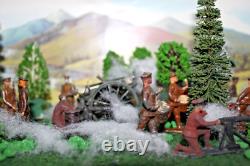 WW1 Britains and j hill lead soldiers x22 + WWI Cap firing britains cannon