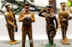WW1 Britains and j hill lead soldiers x22 + WWI Cap firing britains cannon